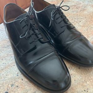 Classic Black Leather Men's Dress Shoes used without box